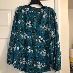Floral long sleeve top